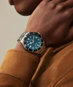 Timex Stainless Steel|Diver Inspired*Harborside Coast 43mm Stainless Steel Bracelet Watch