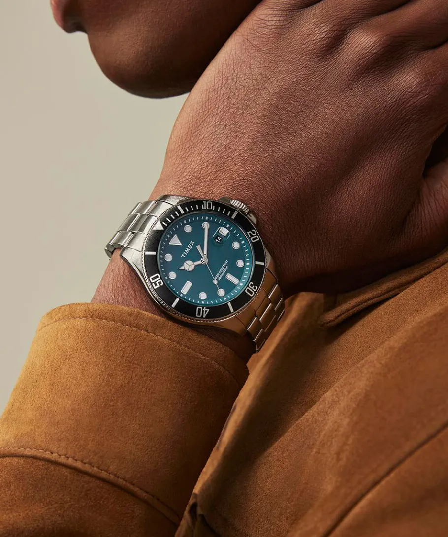 Timex Stainless Steel|Diver Inspired*Harborside Coast 43mm Stainless Steel Bracelet Watch