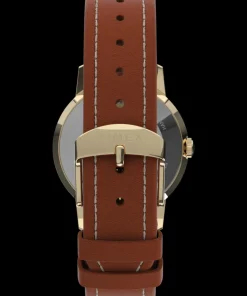 Timex Vintage|Leather*Marlin® Hand-Wound x Snoopy Tennis 34mm Leather Strap Watch