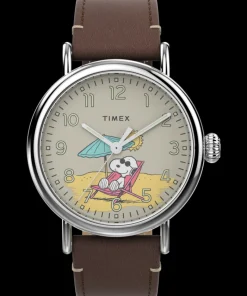 Timex Leather*Standard x Peanuts Featuring Snoopy at the Beach 40mm Leather St