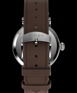 Timex Leather*Standard x Peanuts Featuring Snoopy at the Beach 40mm Leather St