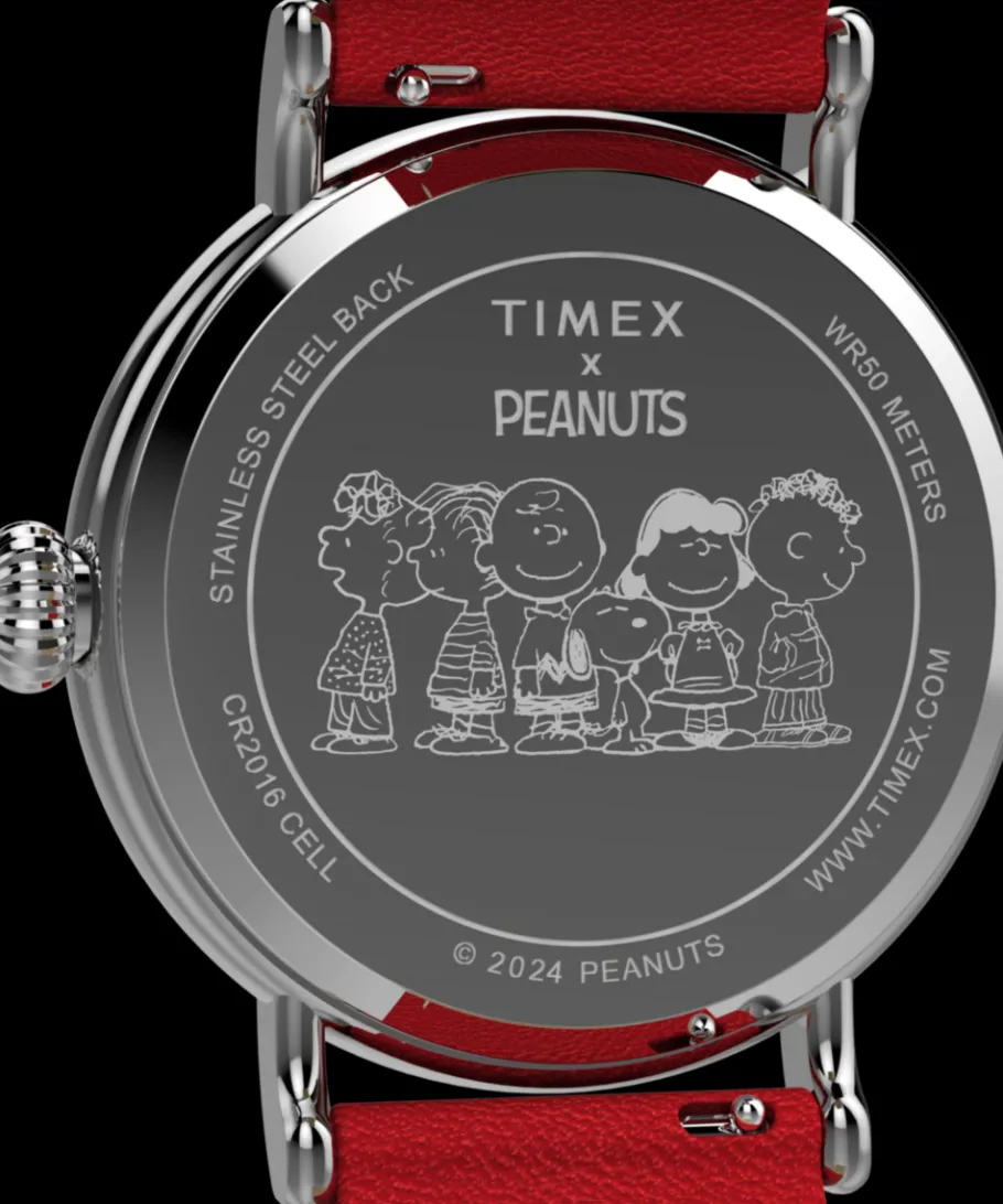 Timex Leather*x Peanuts Standard Snoopy Santa 40mm Leather Strap Watch
