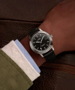 Timex Leather|Black Watches*Waterbury Metropolitan Automatic 41mm Leather Strap Watch